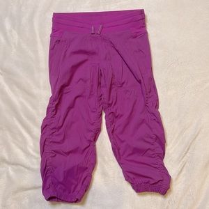 Cropped Pants, Womens XS, Iviva by Lululemon (rare)